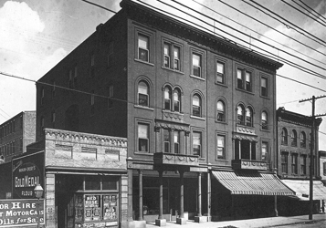 Historic Photograph of the Hotel Gleason